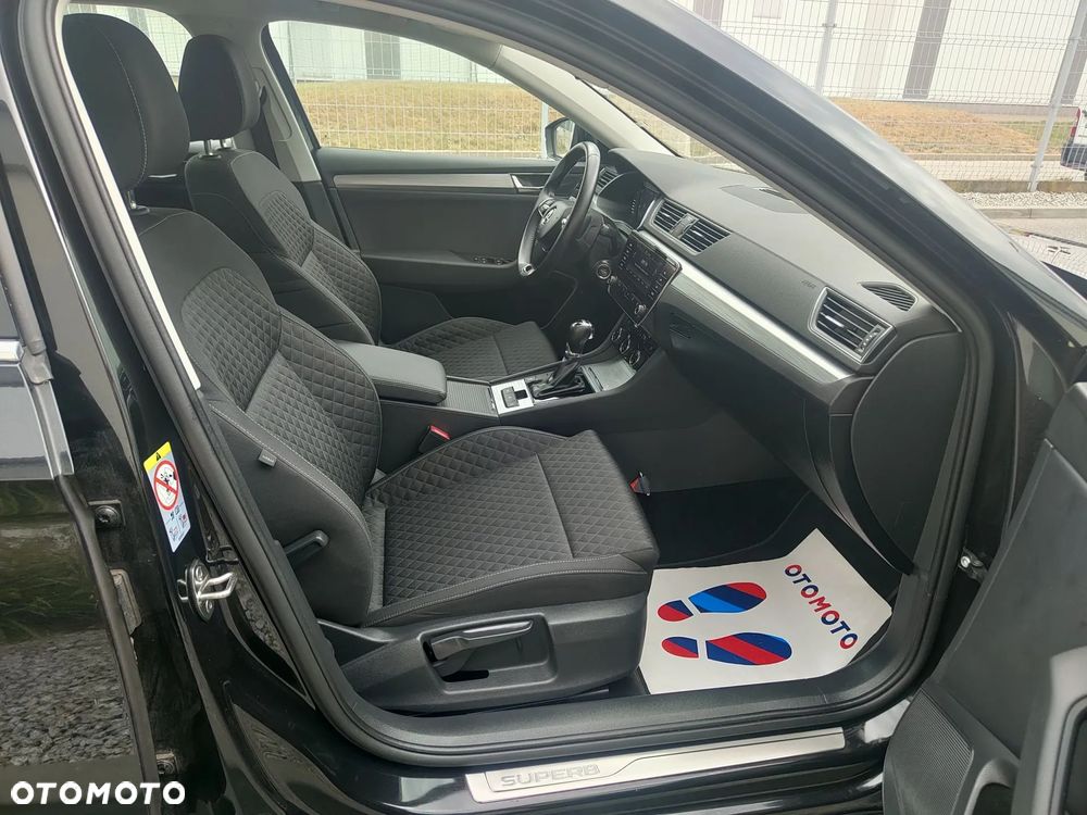 Skoda Superb 1.5 TSI ACT Ambition DSG - 12
