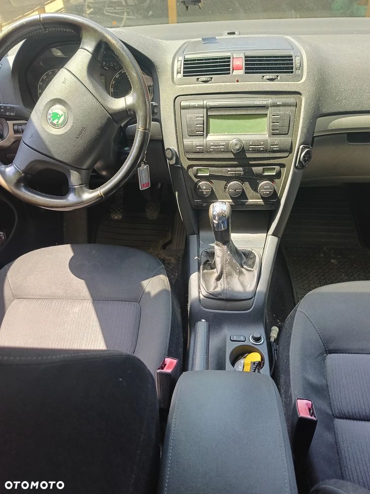 Skoda Octavia 2.0 TDI Ambiente - 5