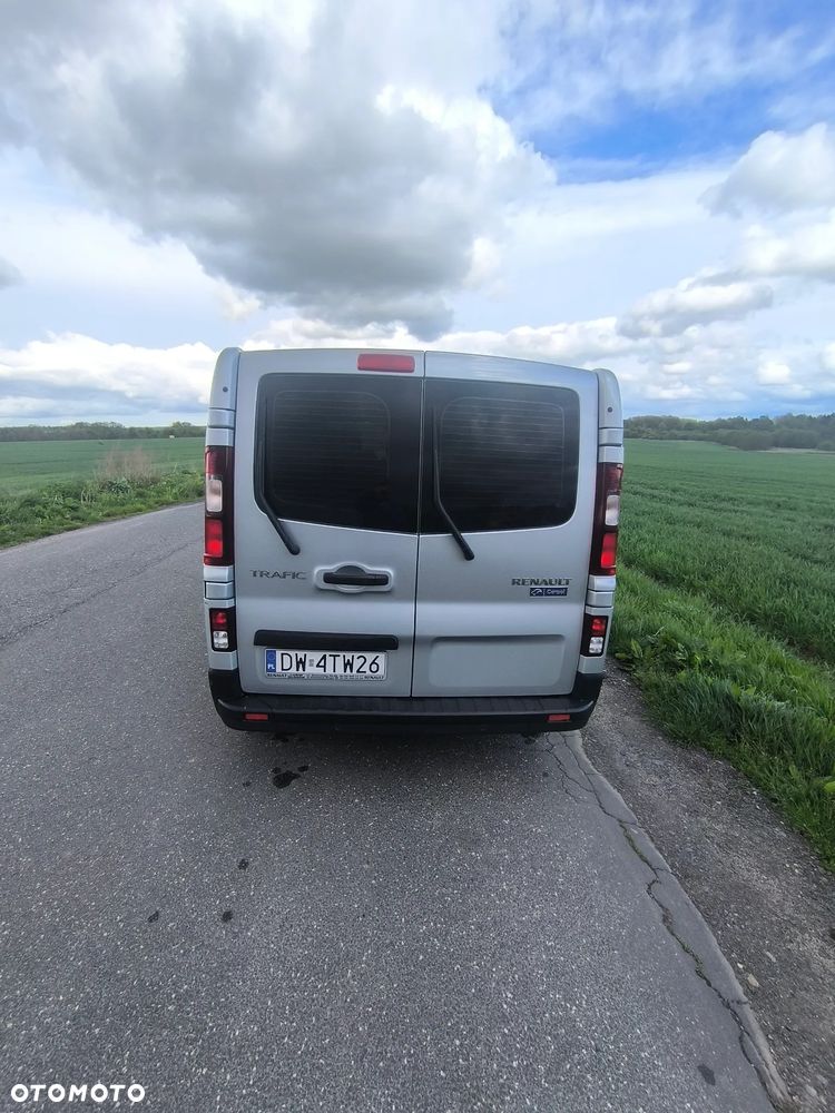 Renault Trafic 2.0 dCi - 4
