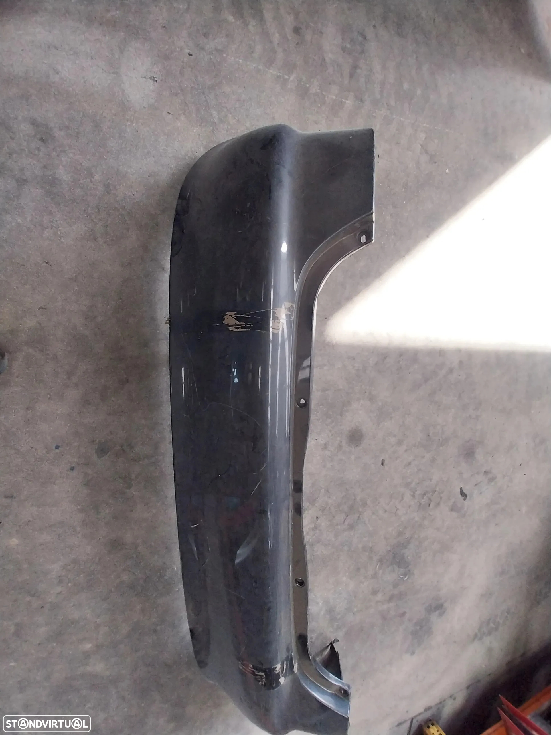 Para-choques tras Mercedes-Benz A170 W168 ano 2000 - 2