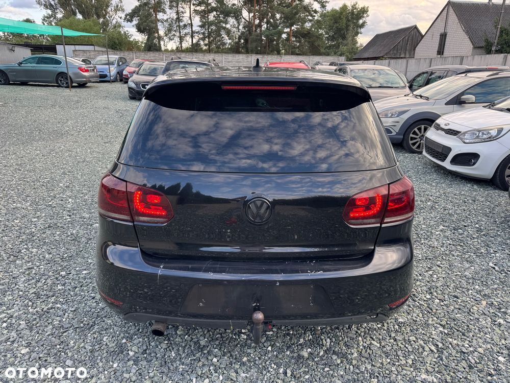Volkswagen Golf 2.0 TDI DPF MATCH - 5