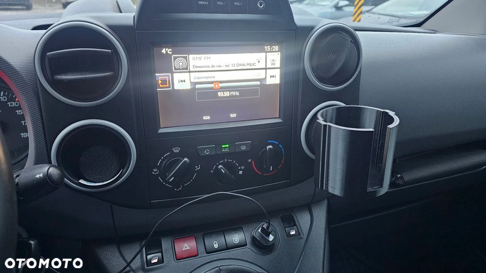 Citroën BERLINGO LONG - 21