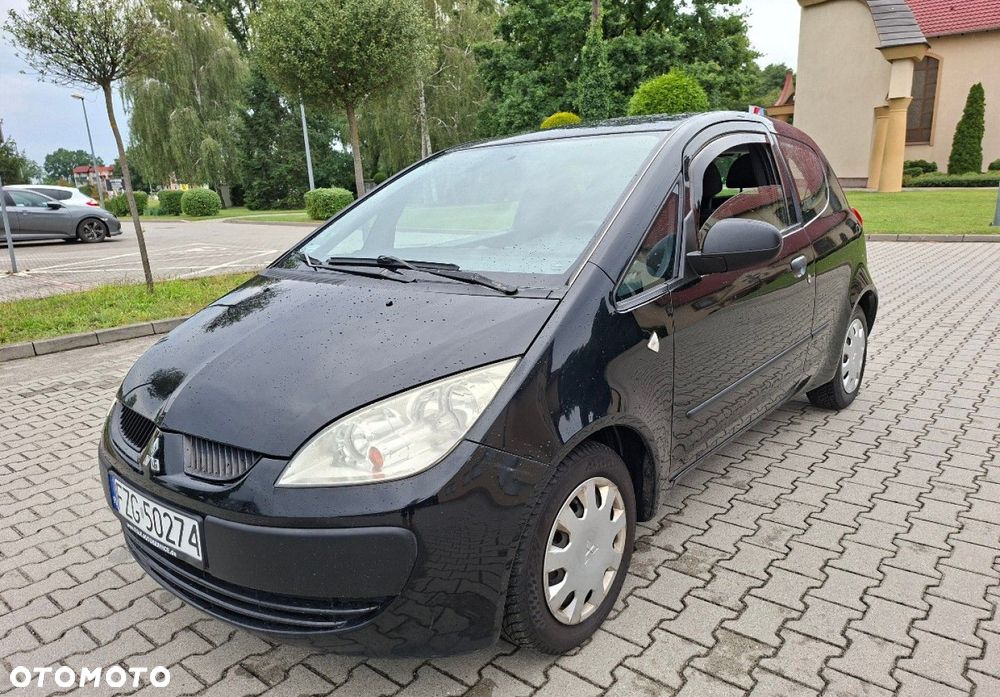 Mitsubishi Colt - 3
