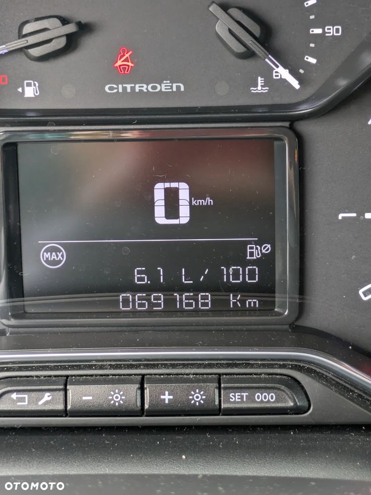 Citroën C3 Aircross 1.2 PureTech Shine S&S - 4