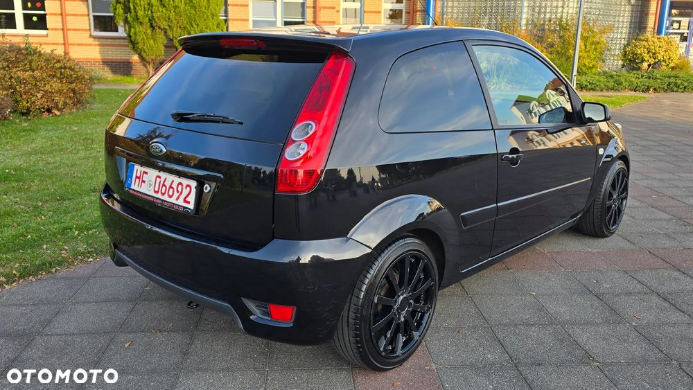 Ford Fiesta - 5