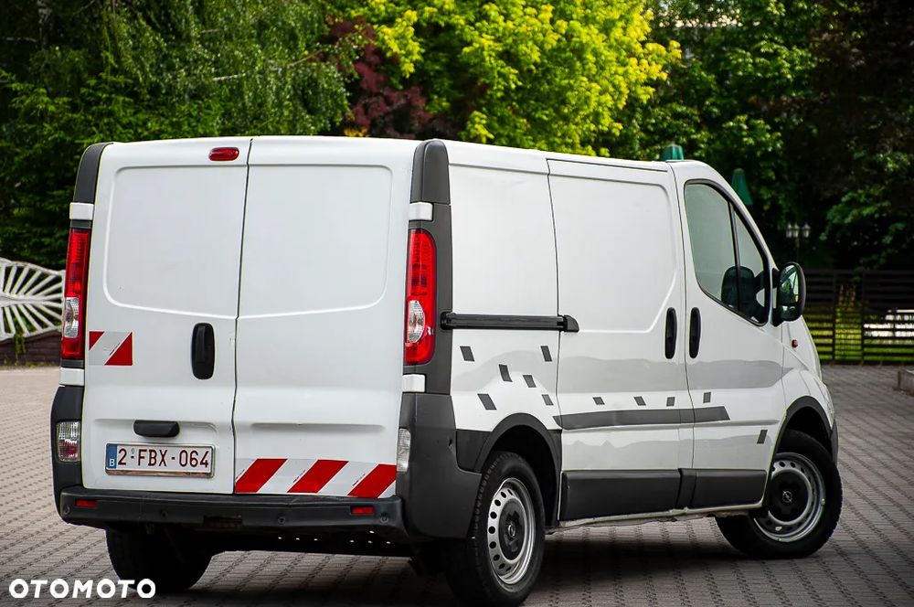 Opel VIVARO - 19