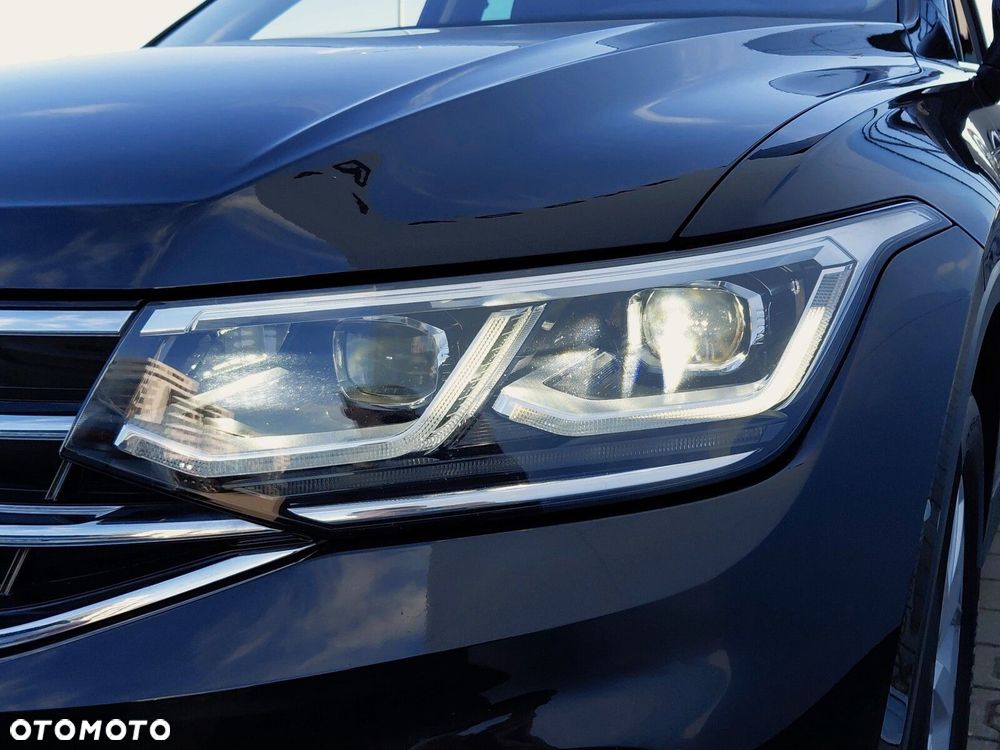 Volkswagen Tiguan 1.5 eTSI Elegance DSG - 39