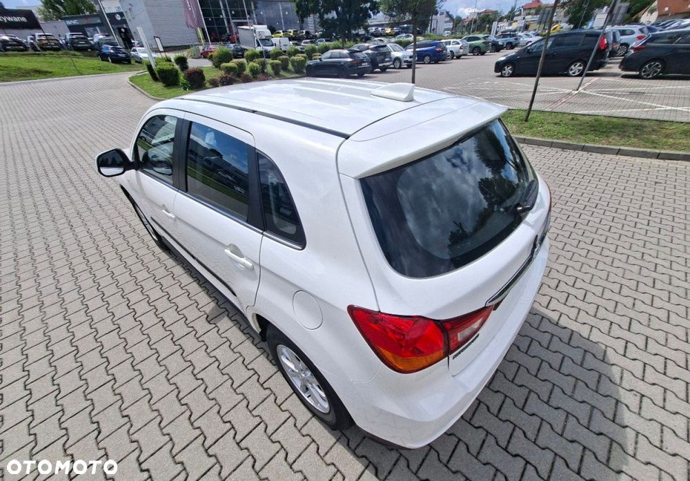 Mitsubishi ASX - 12