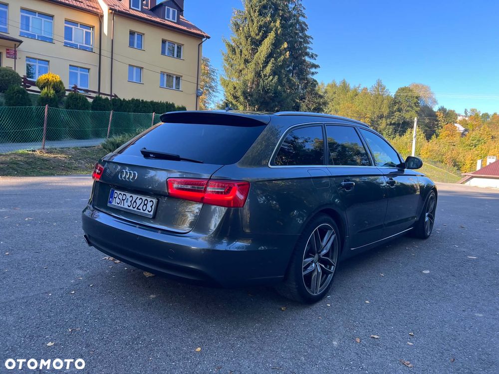 Audi A6 Avant - 10