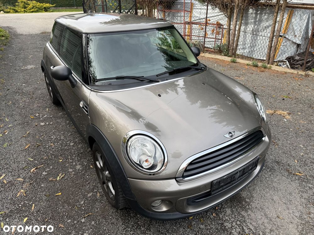 MINI ONE Standard - 8