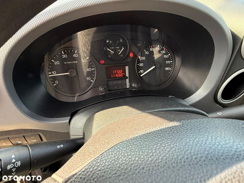 Citroën BERLINGO - 8