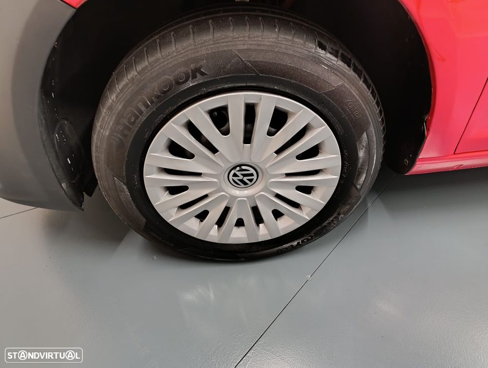 VW Caddy Maxi 2.0 TDi 102cv - 24