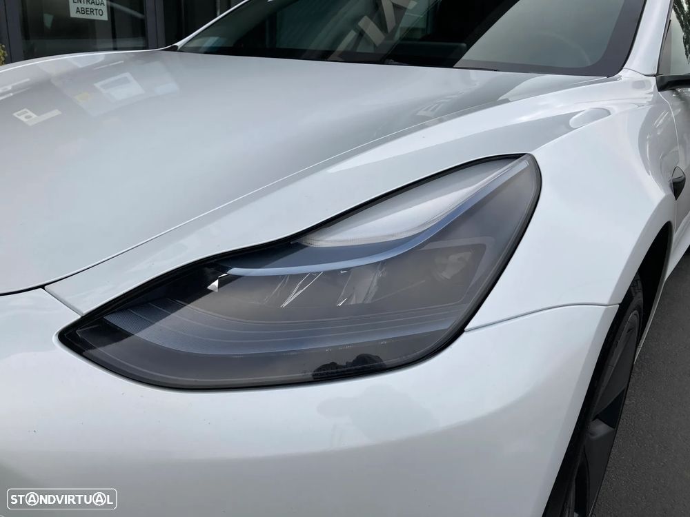 Tesla Model 3 RWD - 13