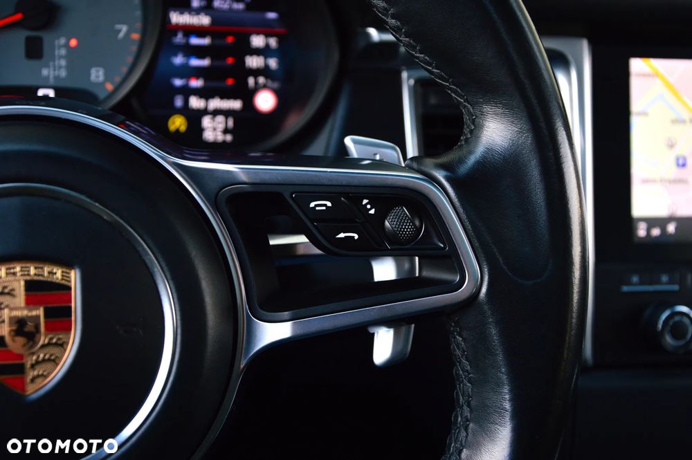 Porsche Macan GTS - 30