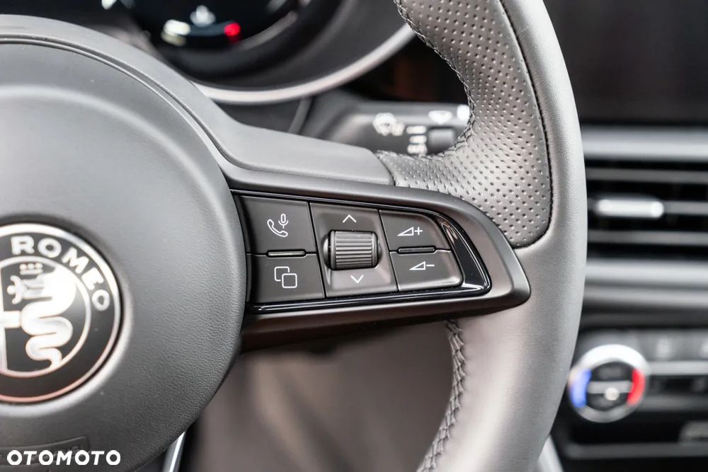Alfa Romeo Giulia 2.0 Turbo TI Q4 - 22