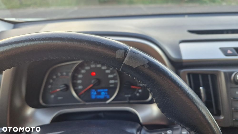 Toyota RAV4 2.0 D-4D Premium - 21