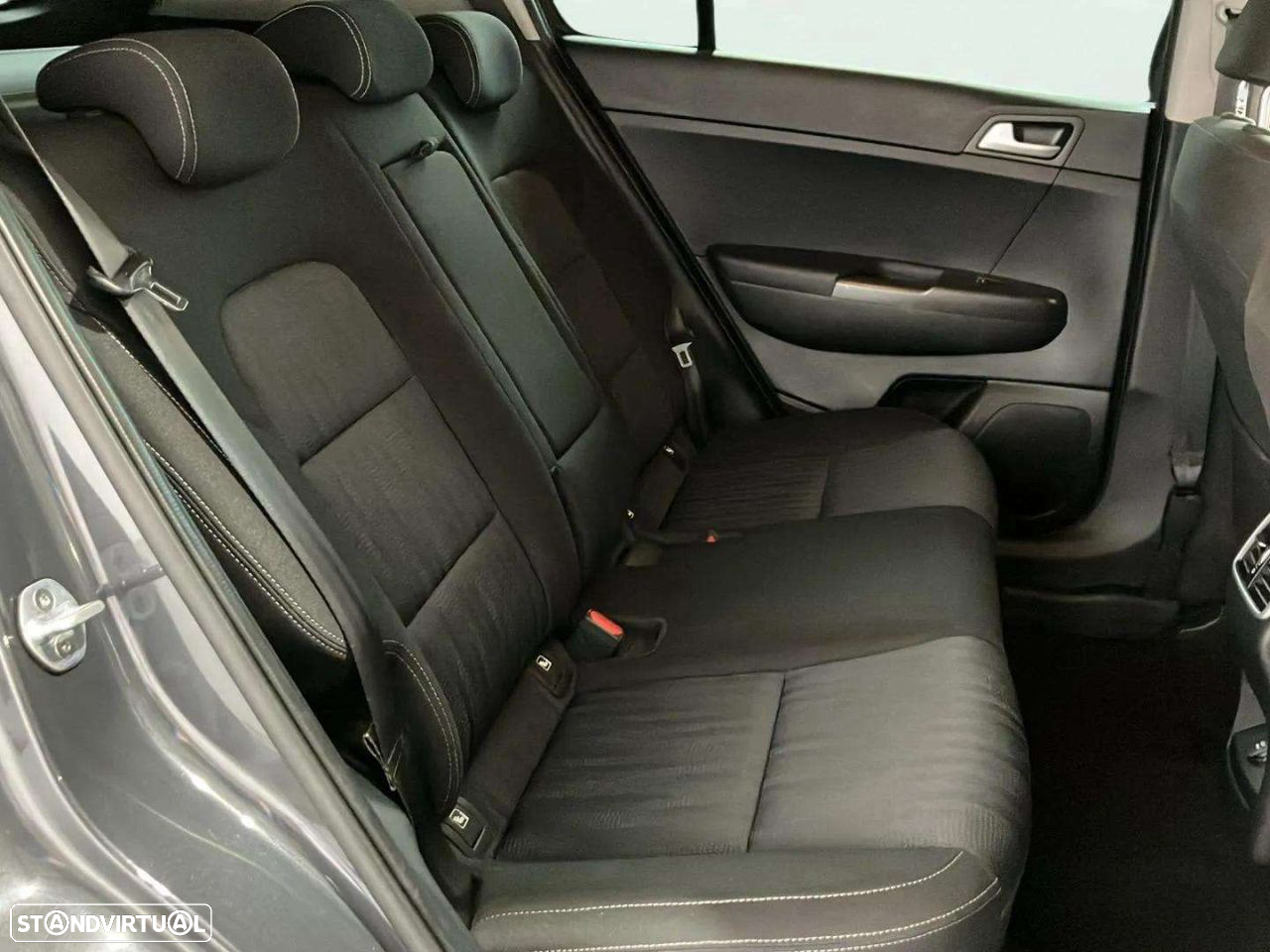 Kia Sportage 1.6 GDI ISG Nav Line - 17