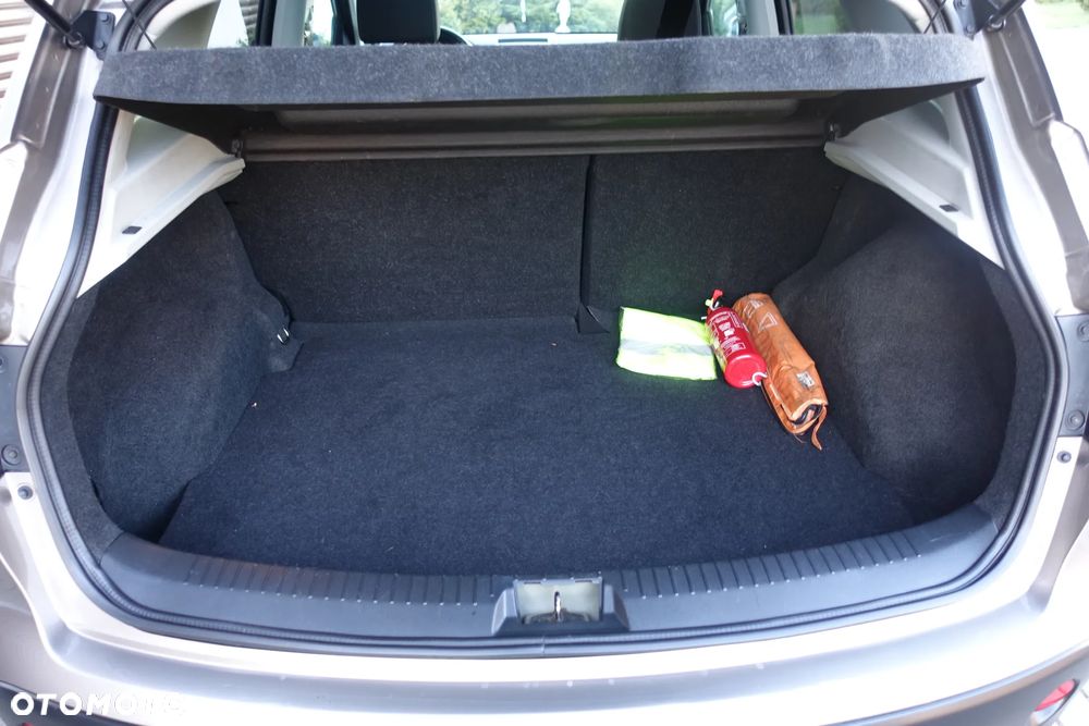 Nissan Qashqai 1.5 dCi DPF acenta - 24