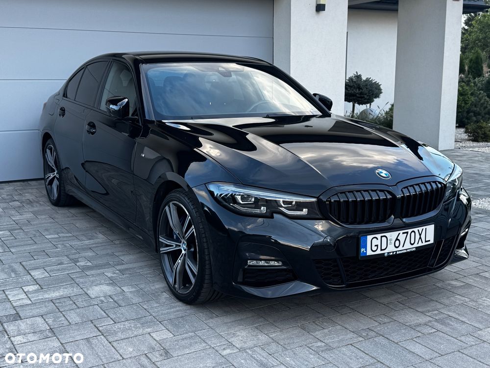 BMW Seria 3 330e xDrive M Sport sport - 11