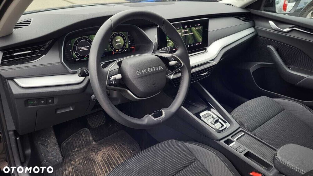 Skoda Octavia - 10