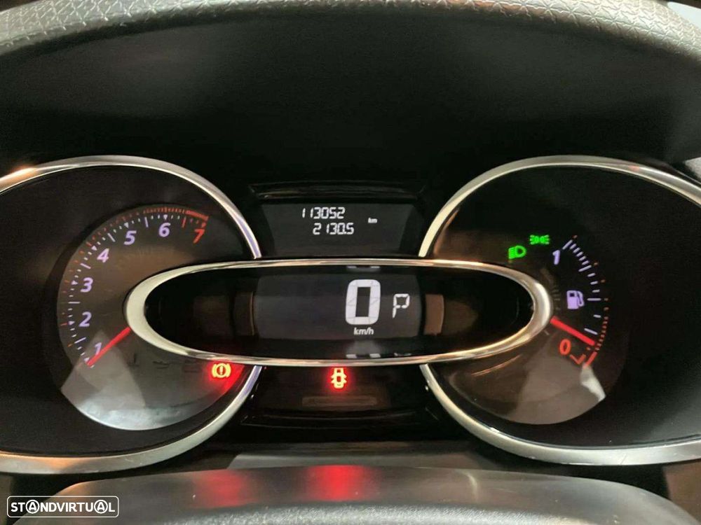 Renault Clio - 12