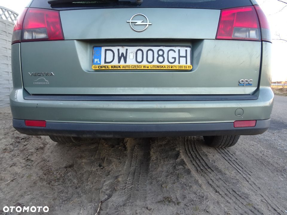 ZDERZAK TYŁ TYLNY KOMPLET DOKŁADKA ZDERZAKA OPEL VECTRA C KOMBI Z 393 - 1