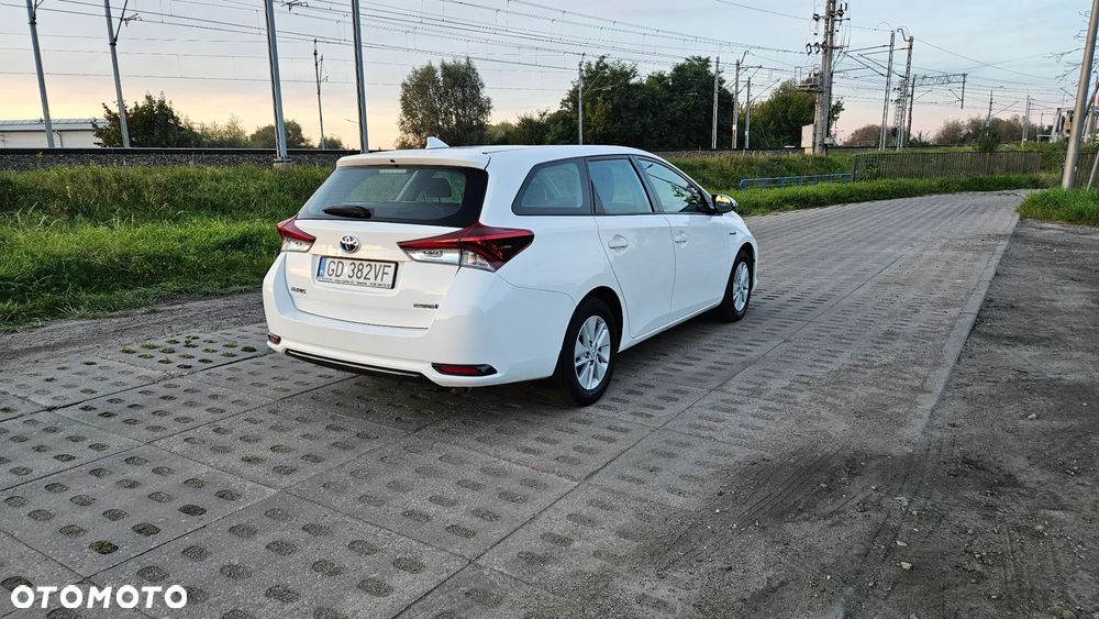 Toyota Auris Hybrid 135 Active - 8