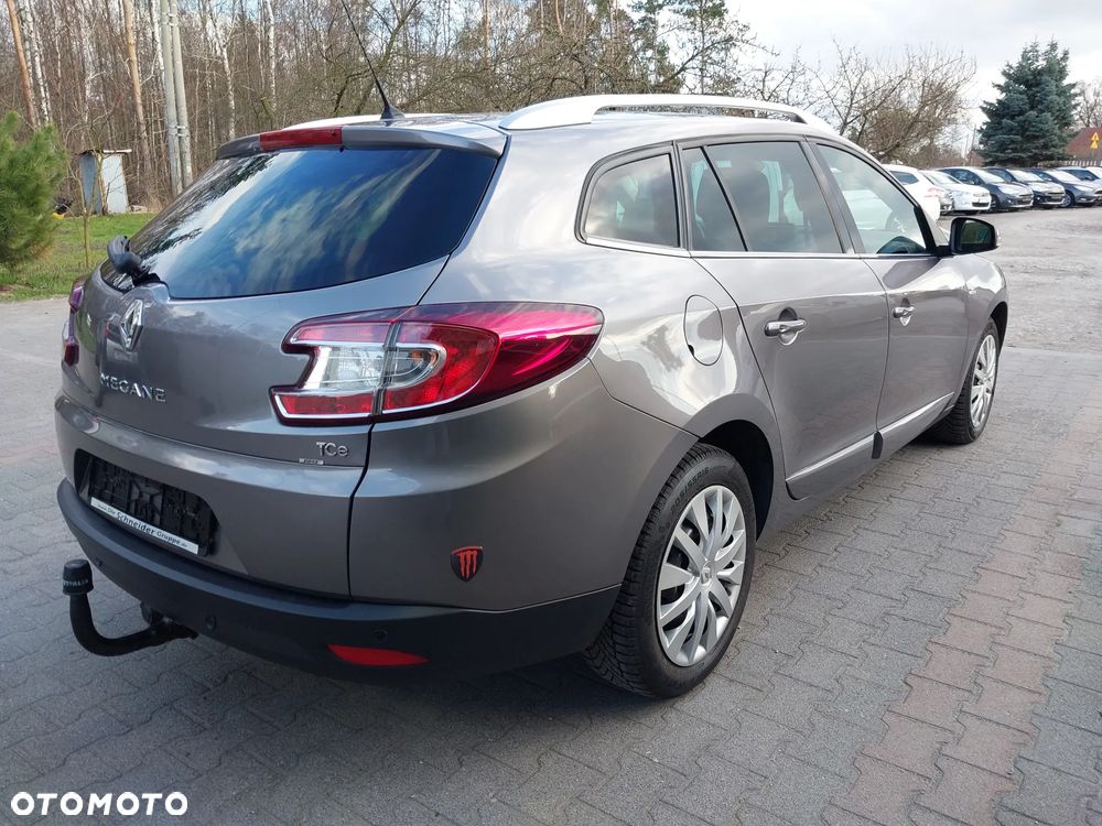 Renault Megane ENERGY TCe 130 BOSE EDITION - 4
