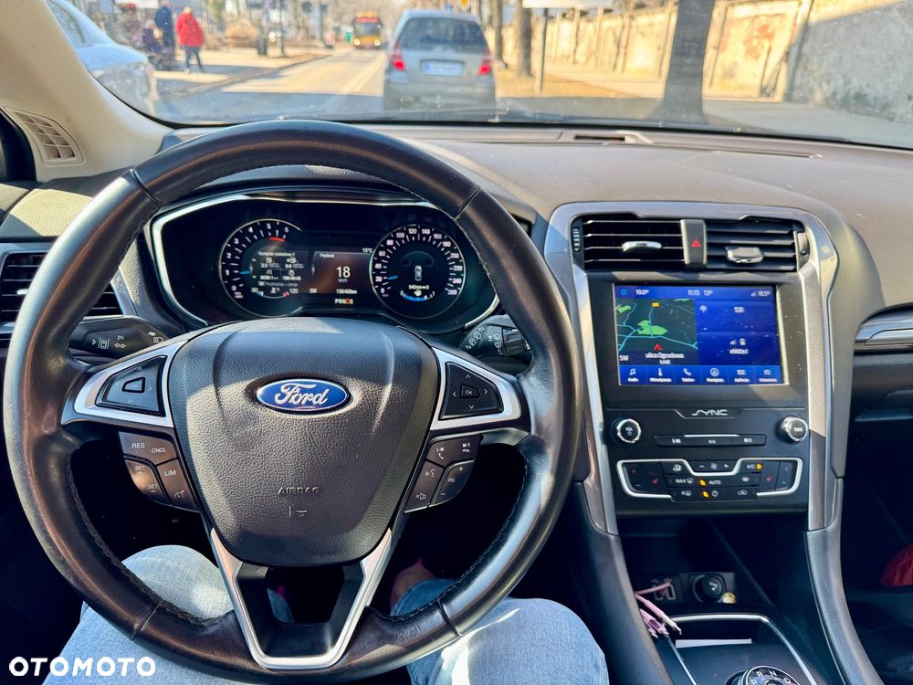 Ford Mondeo 2.0 TDCi Bi-Turbo ST-Line X PowerShift - 4