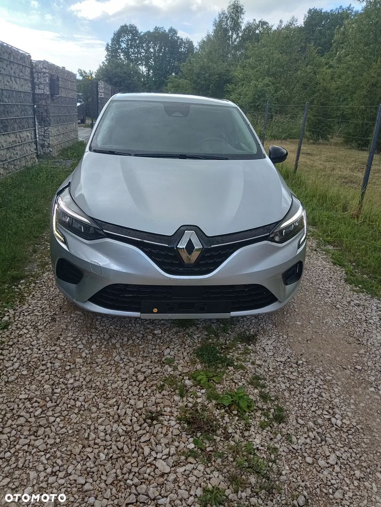 Renault Clio - 30