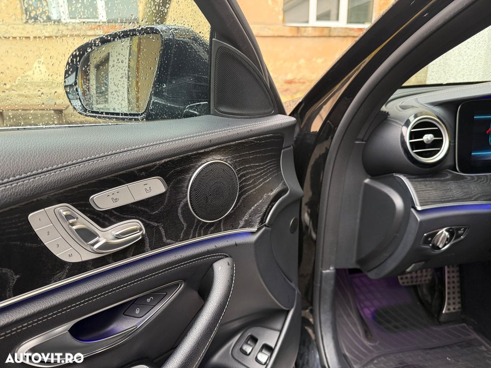 Mercedes-Benz E 220 d 4MATIC 9G-TRONIC AMG Line - 10