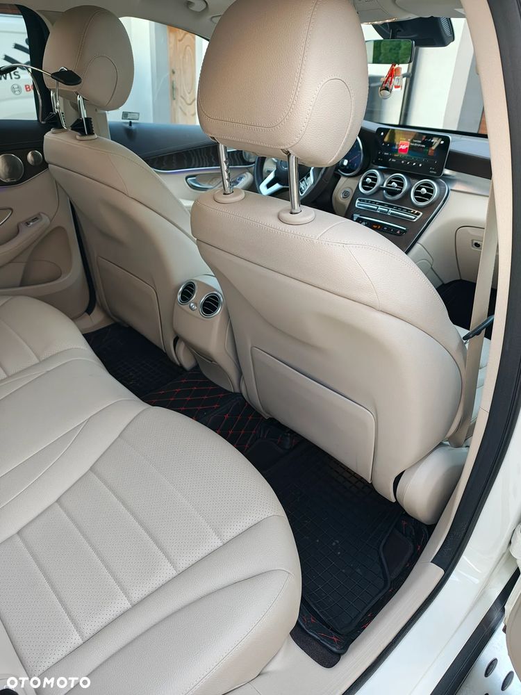 Mercedes-Benz GLC 200 d 4-Matic Business Edition - 9
