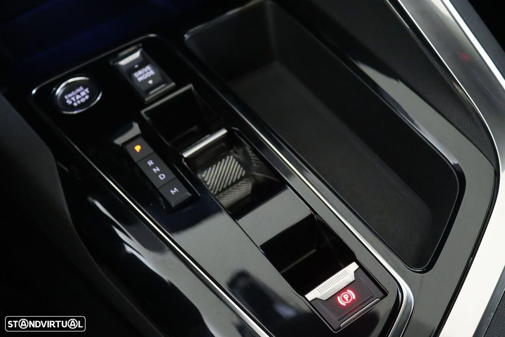 Peugeot 3008 1.5 BlueHDi Active Pack EAT8 - 30