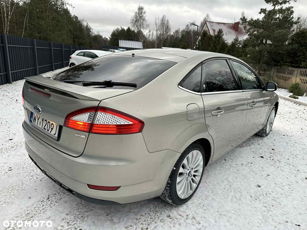Ford Mondeo 1.8 TDCi Ghia - 1