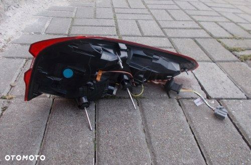 FORD FOCUS MK4 KOMBI LIFT LEWA TYLNA LAMPA ORYGINAŁ - 3