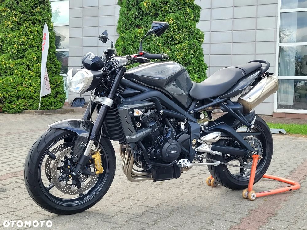 Triumph Street Triple - 19
