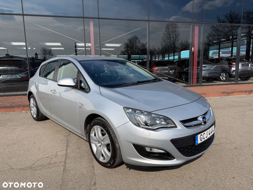 Opel Astra 1.4 Turbo Active - 4