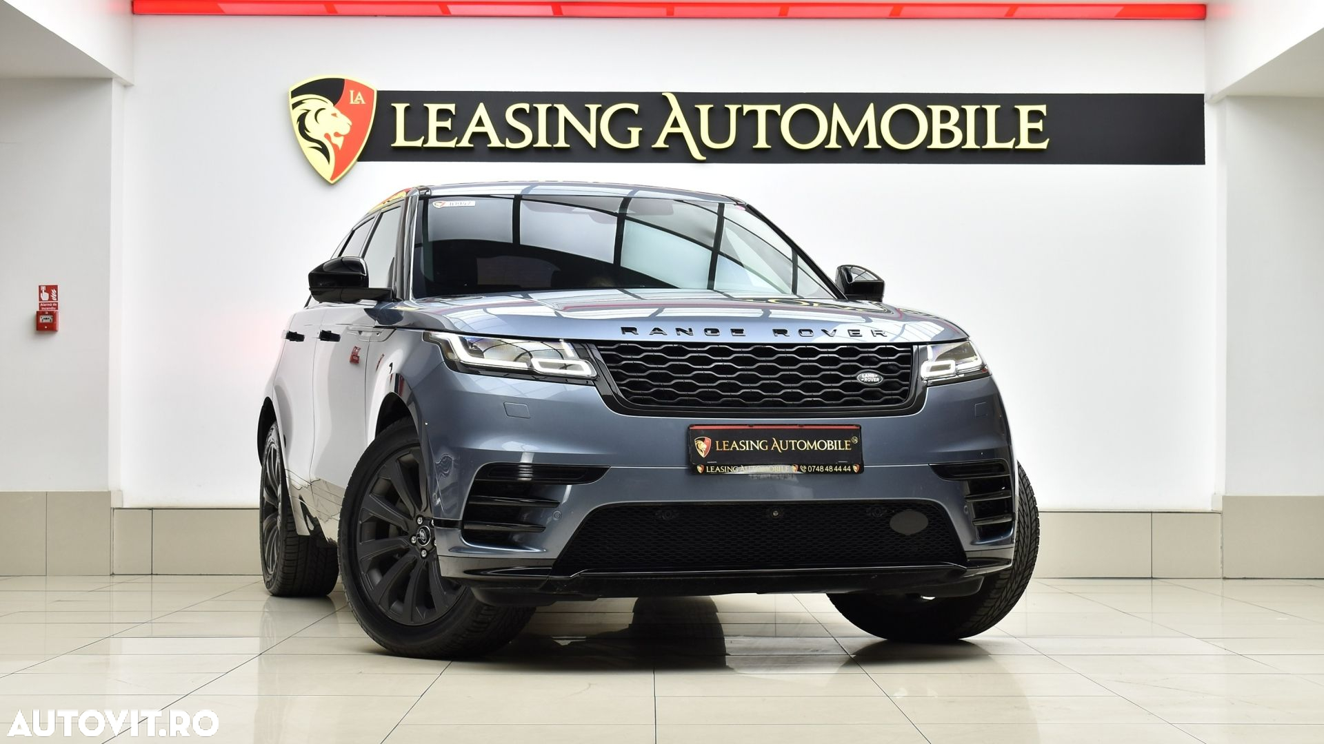 Land Rover Range Rover Velar R-Dynamic 2.0 D200 MHEV SE - 4