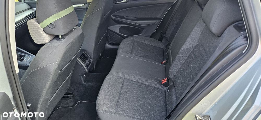 Volkswagen Golf 1.5 TSI EVO Life - 32
