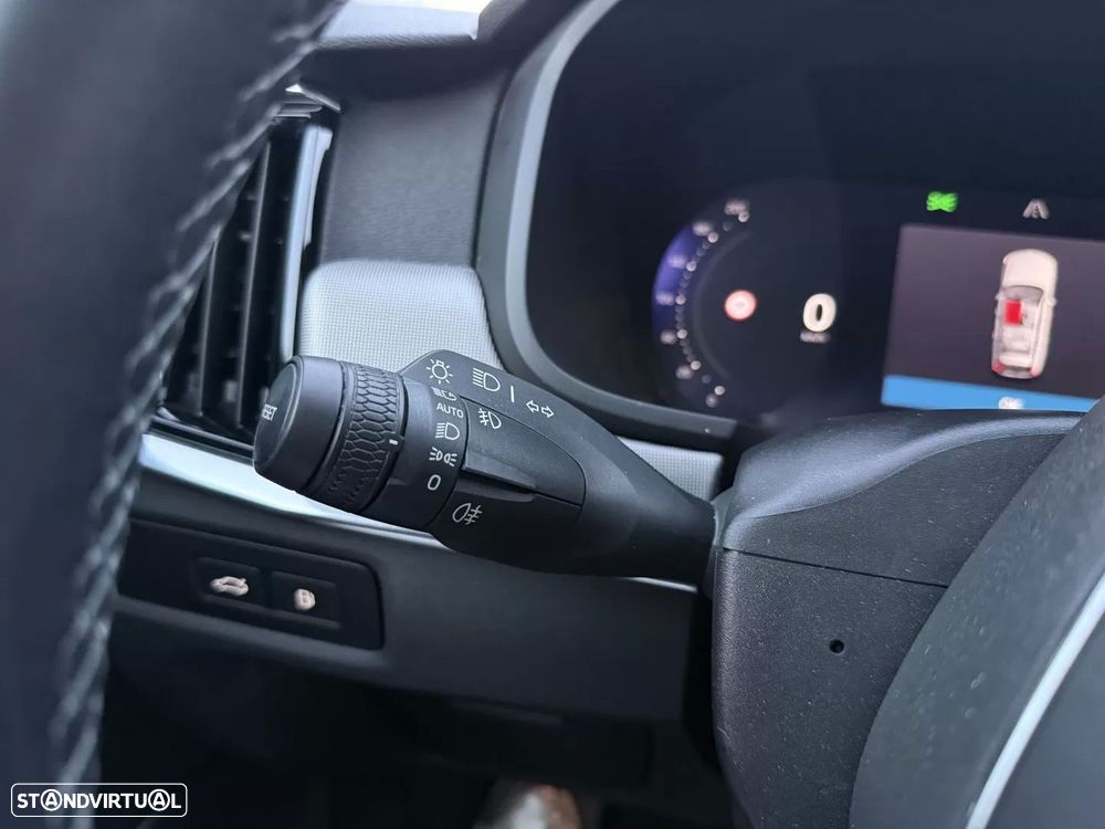 Volvo V90 2.0 T6 PHEV Inscription AWD - 17