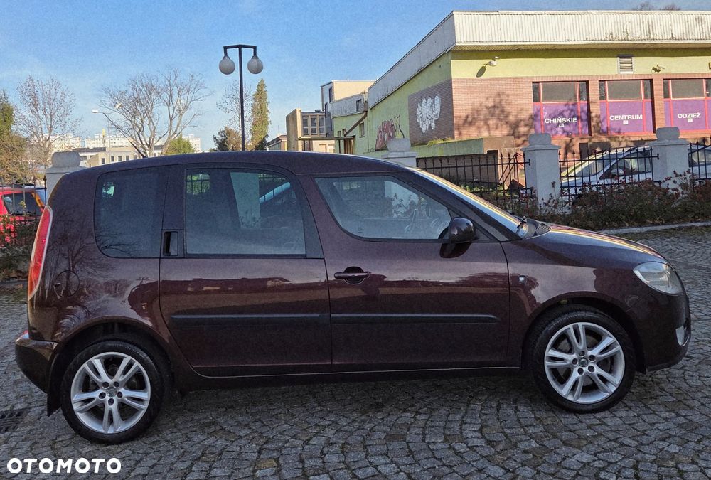 Skoda Roomster 1.6 16V Comfort - 17