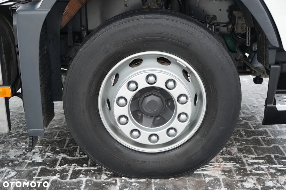 Volvo FH 460 / EURO 5 EEV  / I-SHIFT - 19