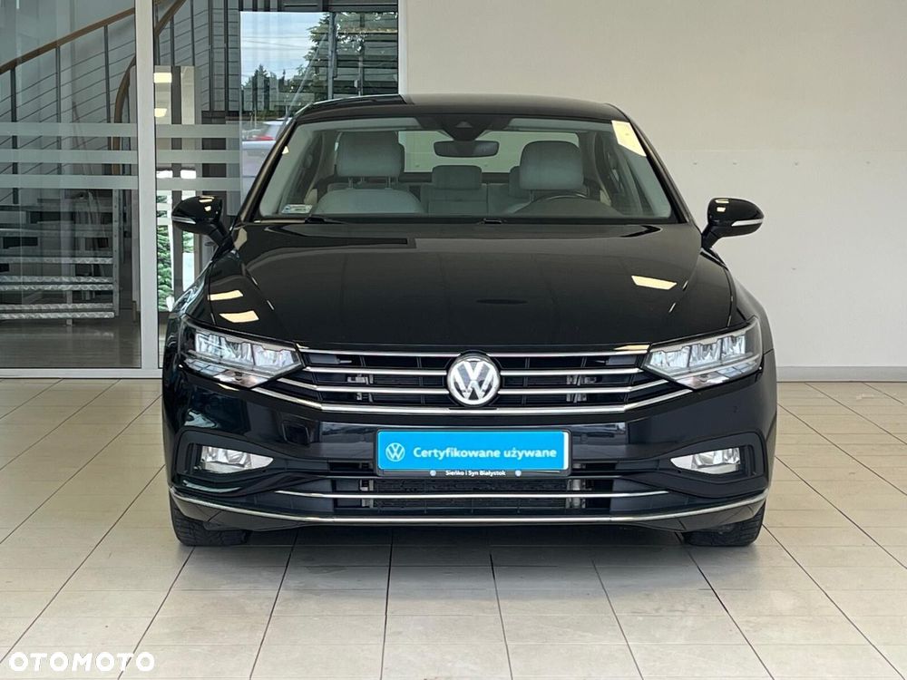 Volkswagen Passat 2.0 TDI Elegance DSG - 3