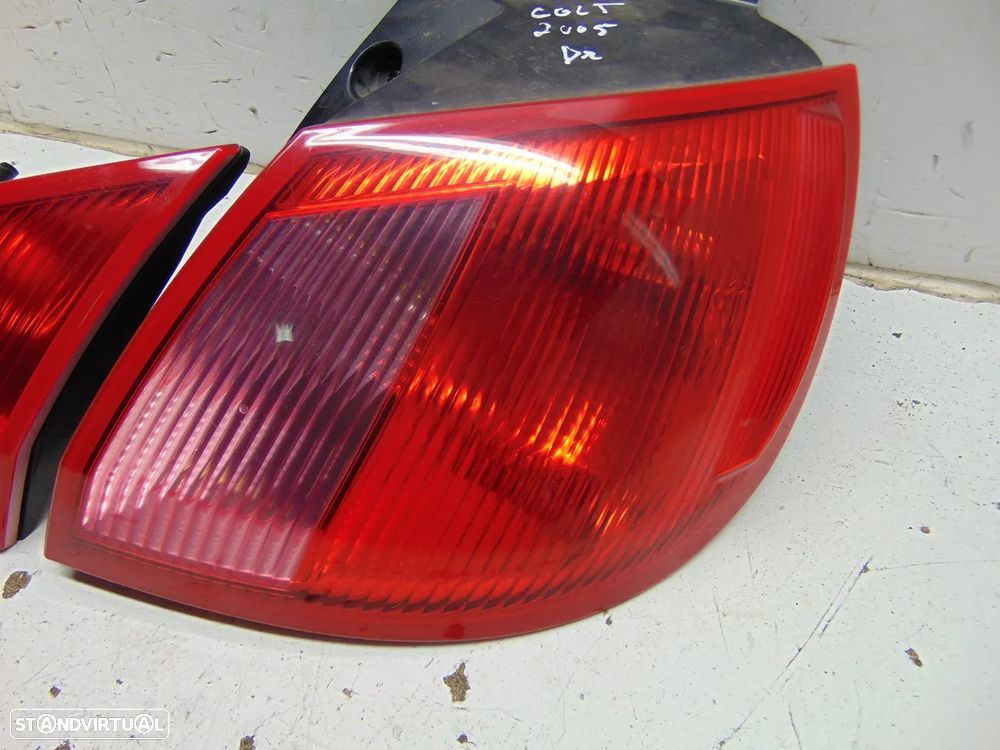 Mitsubishi Colt farolins - 4