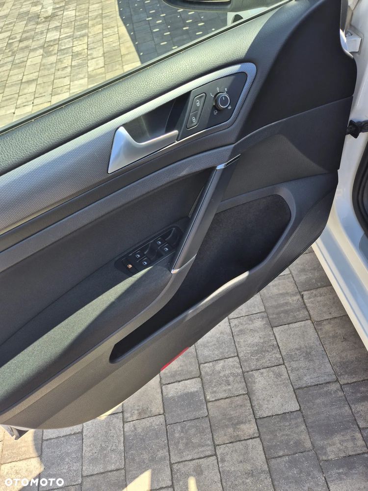 Volkswagen Golf 1.4 TSI BlueMotion Technology Lounge - 13