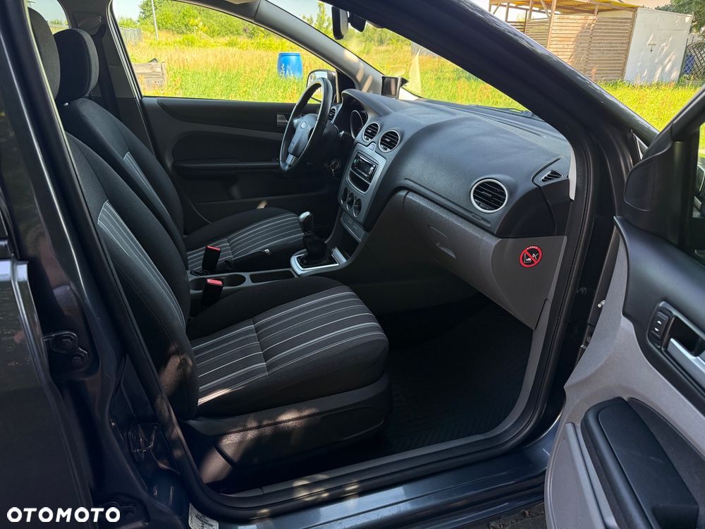 Ford Focus 1.6 Silver X - 11