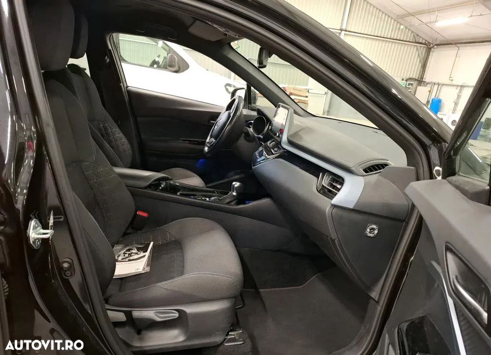 Toyota C-HR 1.8 HSD 122 CP 4x2 CVT Style - 6