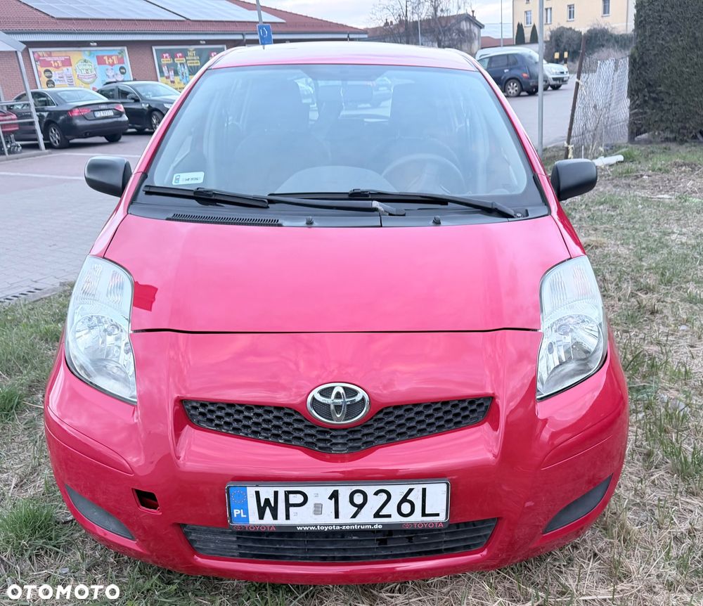 Toyota Yaris 1.0 Luna - 1