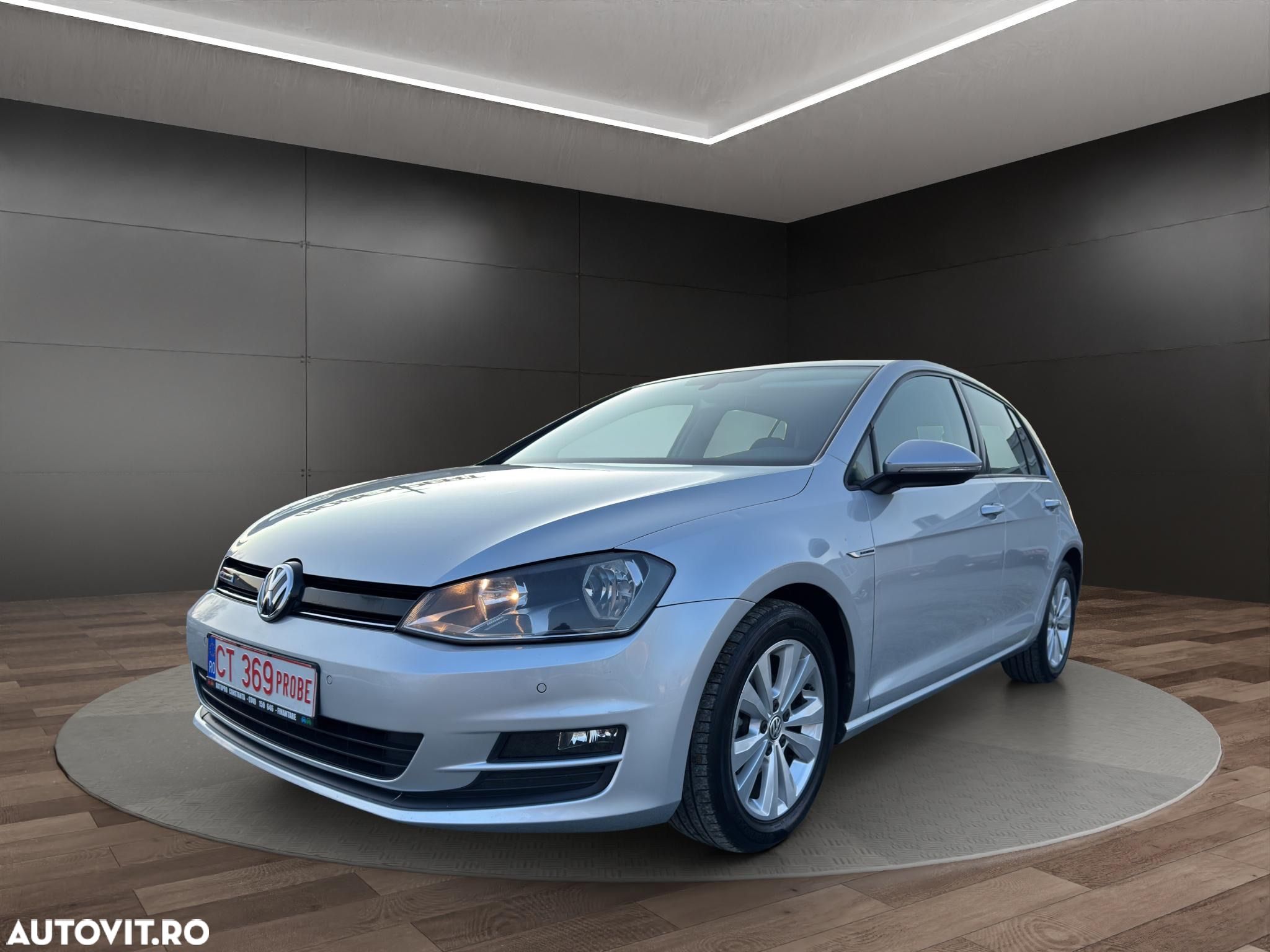 Volkswagen Golf 1.0 TSI BlueMotion DSG Comfortline - 1
