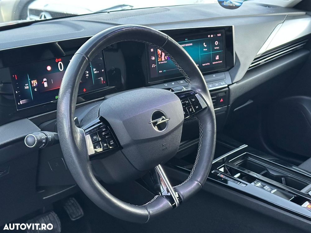 Opel Astra 1.2L Turbo Start/Stop AT8 Elegance - 14